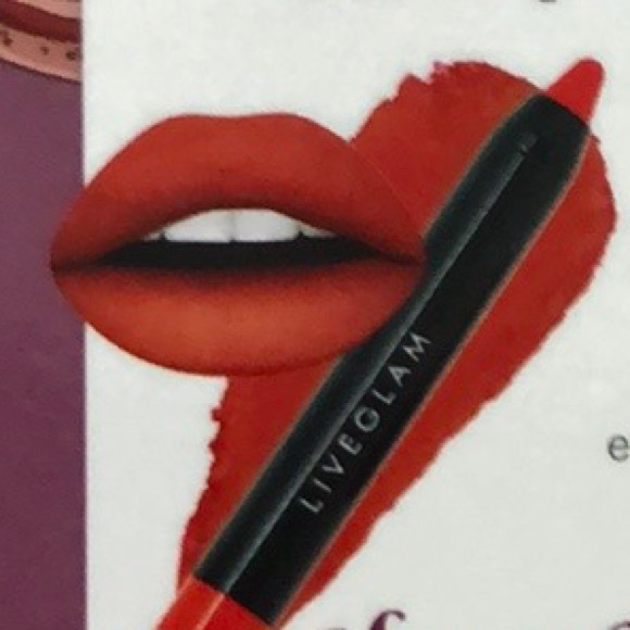 👄 Red Lip Crayon - Picture 3 of 4